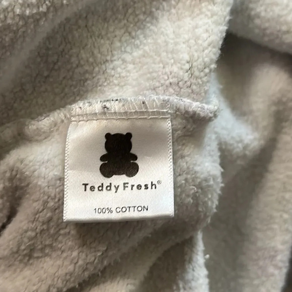 Teddy Fresh sz M purple and white floral pullover hoodie with kangaroo pocket - Picture 9 of 9